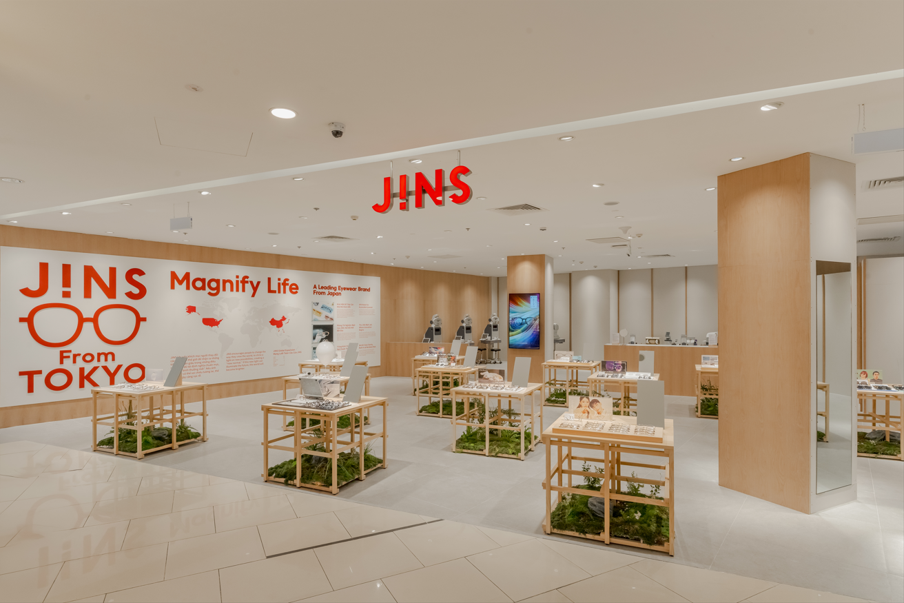 JINS