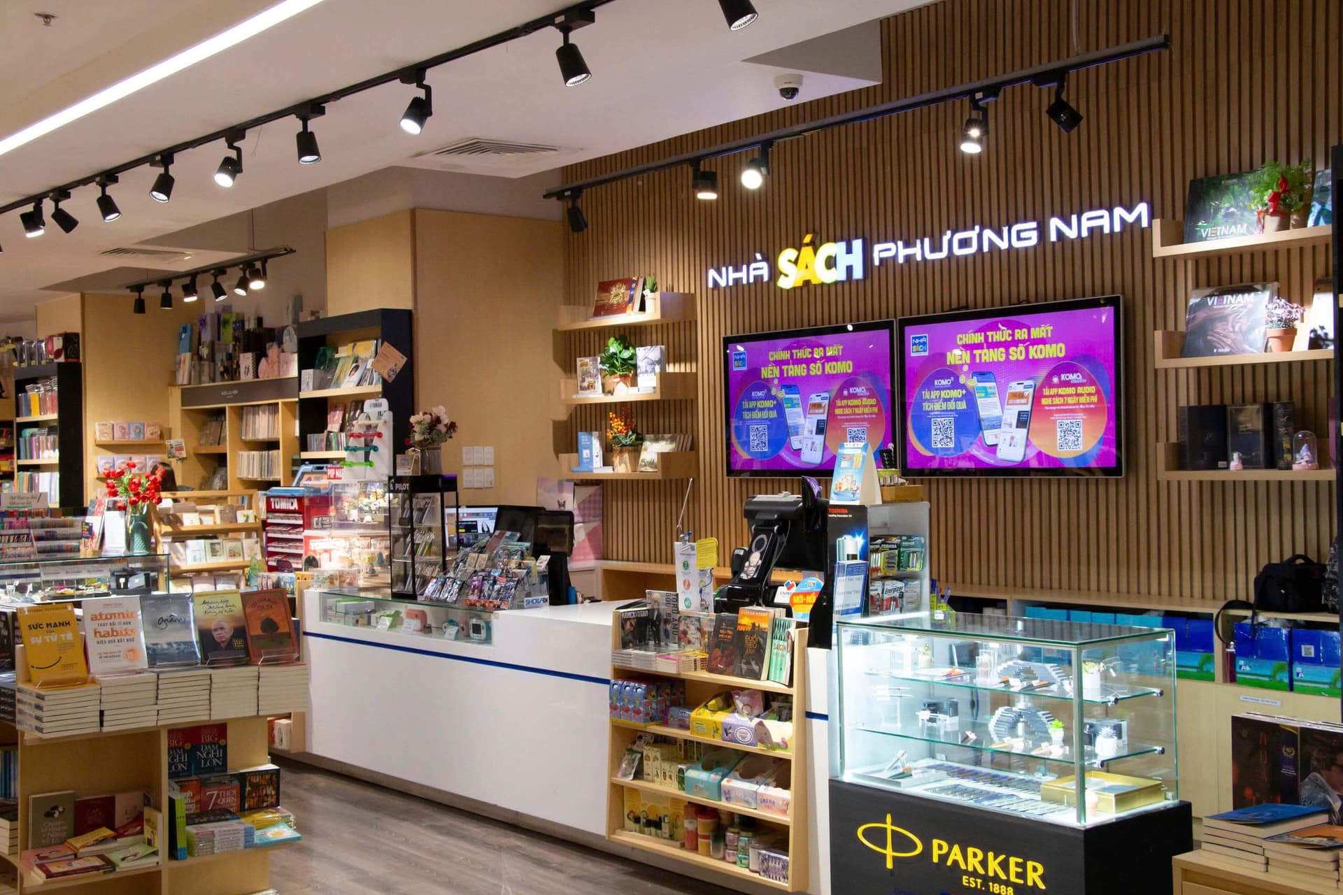 Phuong Nam Bookstore