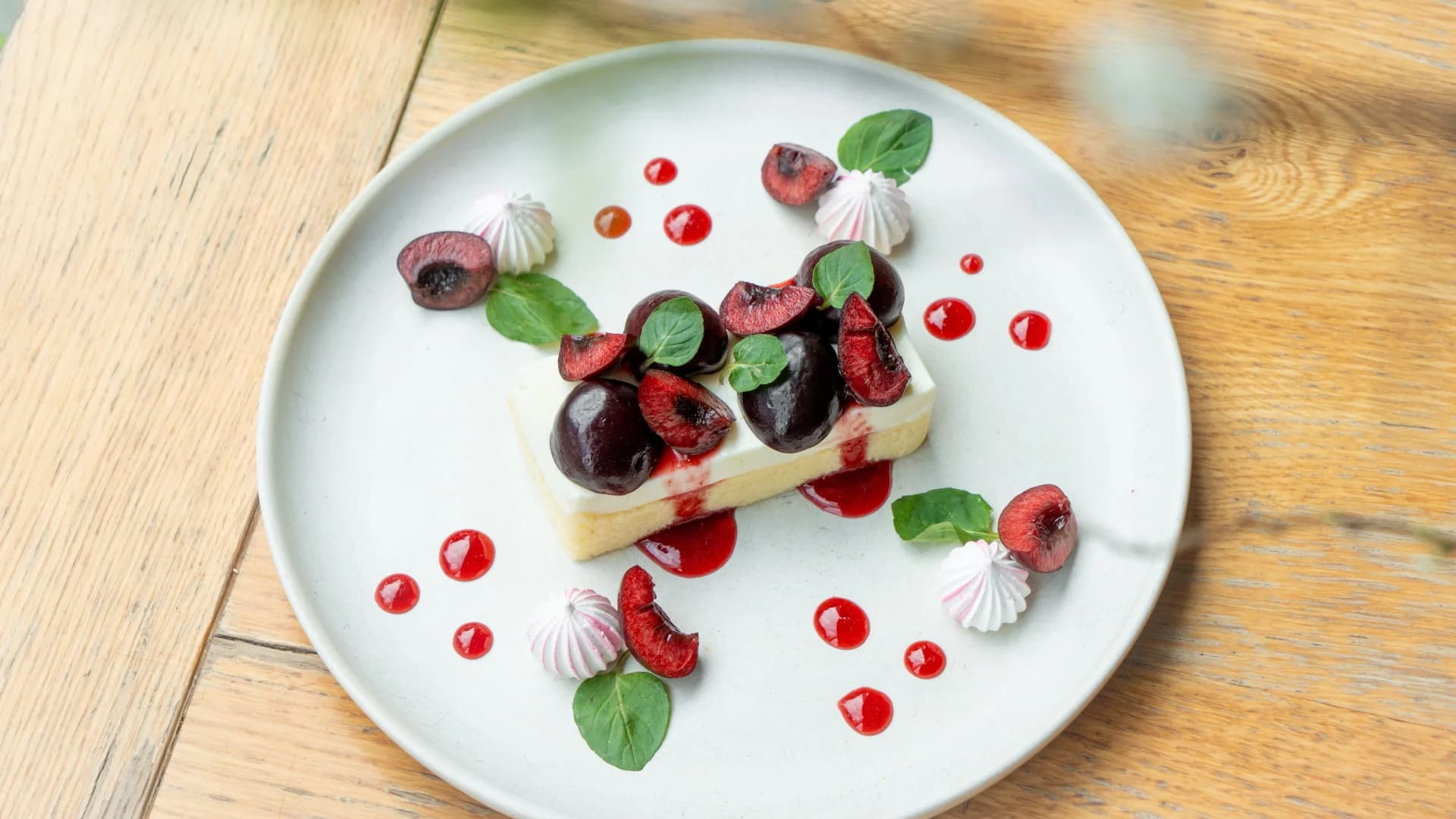 Miyama – Modern Tokyo Restaurant Cafe