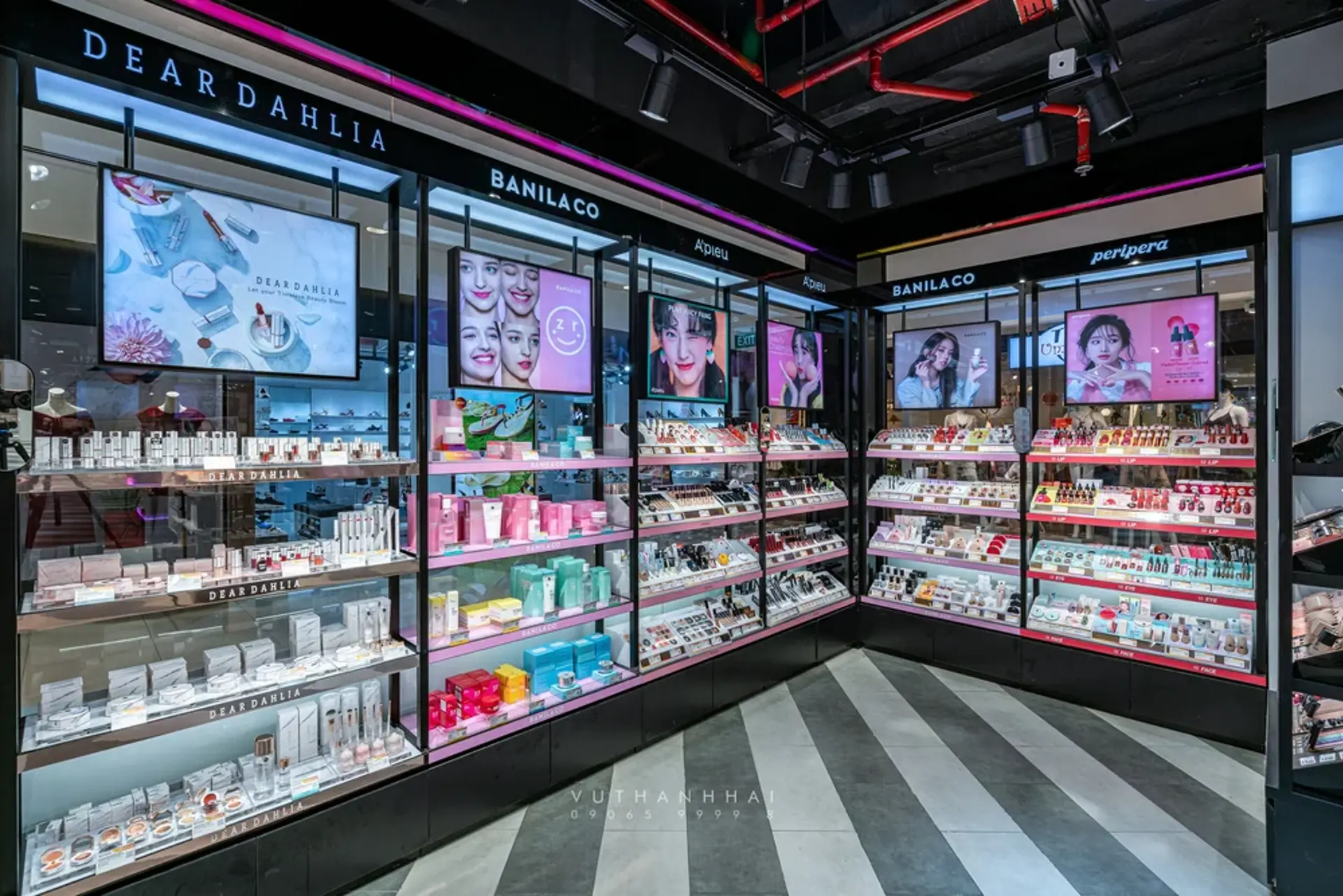 BEAUTY BOX