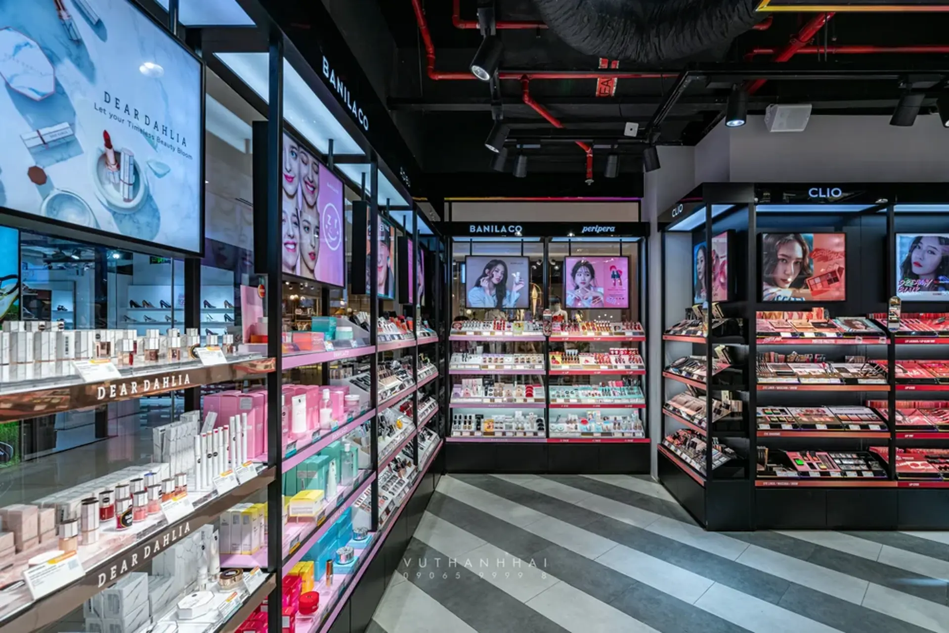 BEAUTY BOX